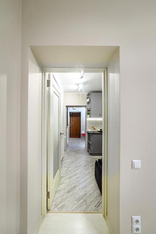 Joy Box Apartments Lviv Luaran gambar