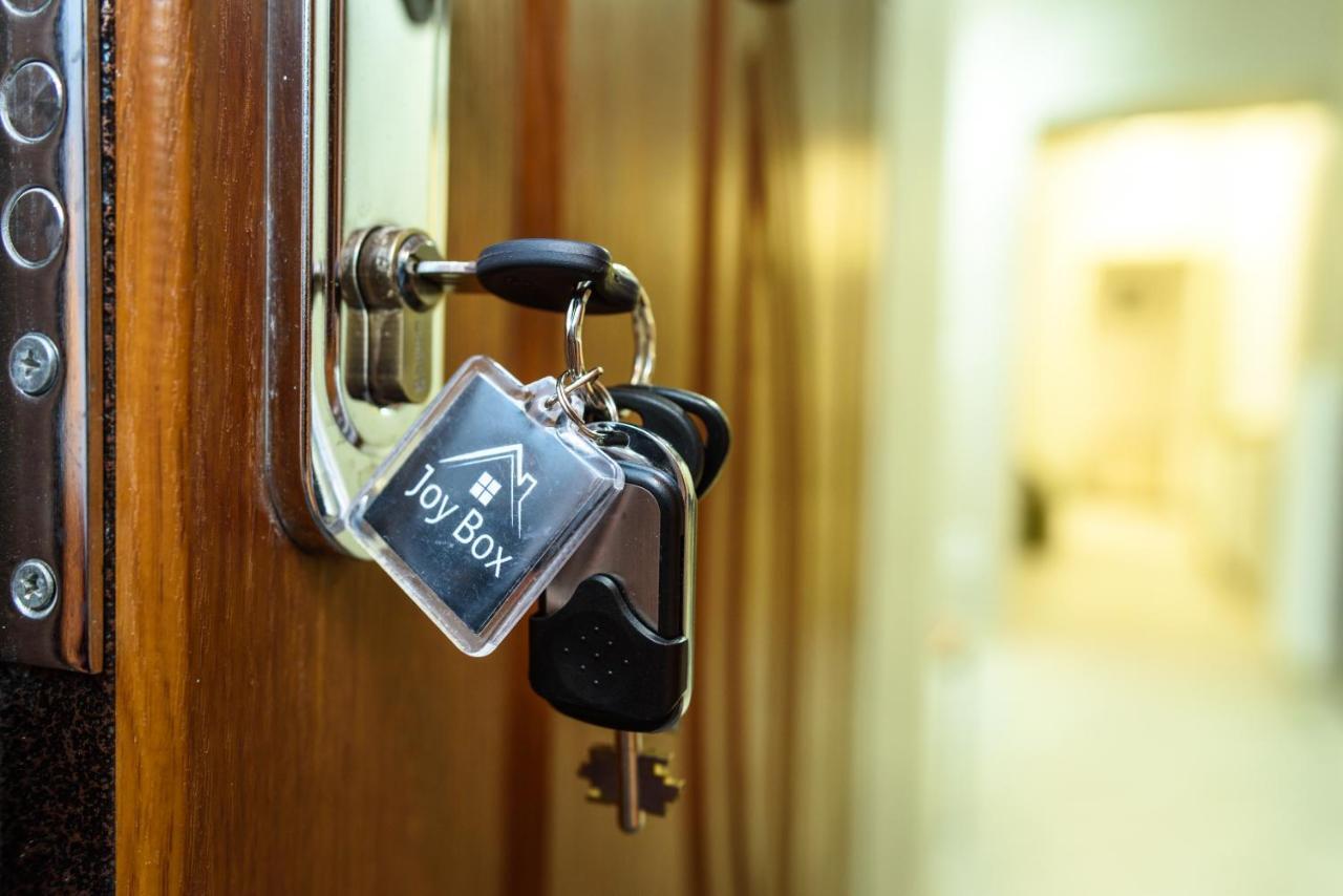 Joy Box Apartments Lviv Luaran gambar